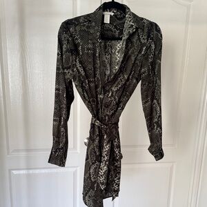 H&M Long Sleeve Snake Print Wrap Dress in Black and Gray